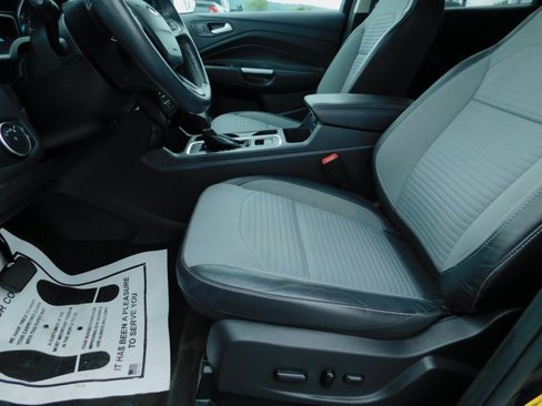 Used 2019 Ford Escape SE image 21