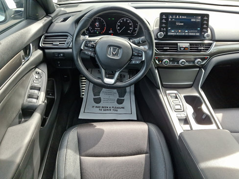 Used 2019 Honda Accord Sport image 11