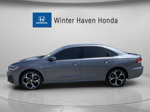 Used 2021 Volkswagen Passat 2.0T R-Line image 5