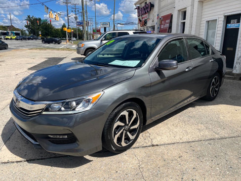 Used 2017 Honda Accord EX-L image 3