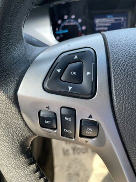Used 2018 Ford Taurus SEL image 18
