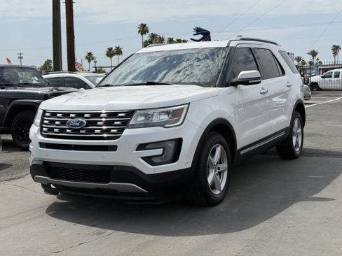 Used 2017 Ford Explorer Limited w/ Equipment Group 301A image 2