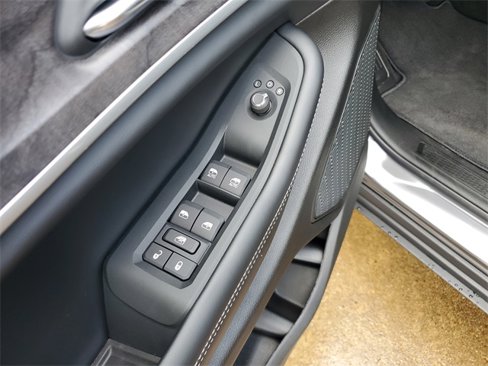 New 2025 Jeep Grand Cherokee Limited image 18