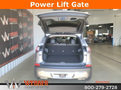 Used 2019 Jeep Cherokee Limited w/ Trailer Tow Group image 9