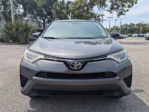 Used 2017 Toyota RAV4 LE image 9