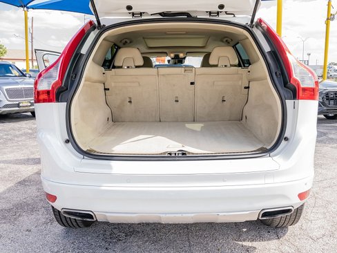 Used 2015 Volvo XC60 T6 image 12