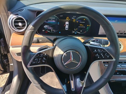 Used 2023 Mercedes-Benz E 350 4MATIC Sedan image 12