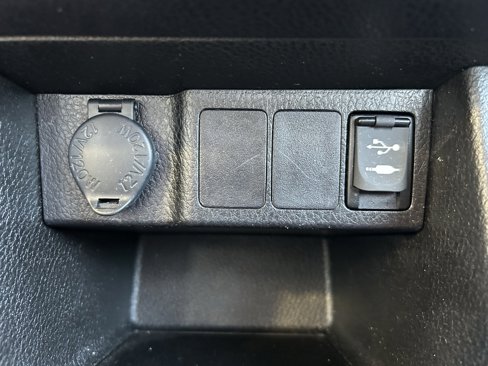 Certified 2017 Toyota Corolla SE 50th Anniversary image 27