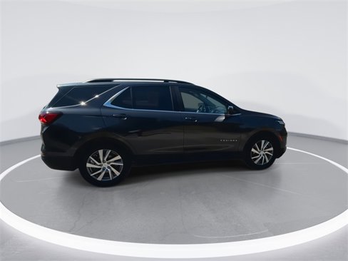 Used 2023 Chevrolet Equinox LT image 11