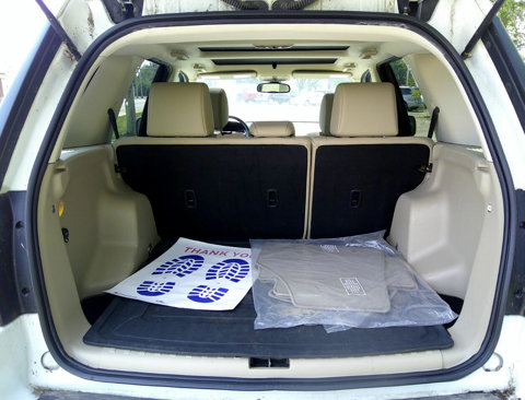 Used 2013 Land Rover LR2 image 12