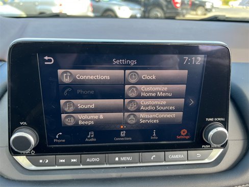 Used 2023 Nissan Rogue SV w/ SV Premium B Package image 17