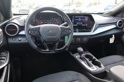 New 2025 Chevrolet Trax RS w/ Sunroof Package image 2