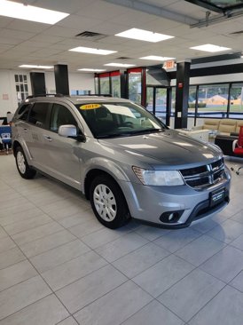 Used 2019 Dodge Journey SE w/ Connectivity Group image 3