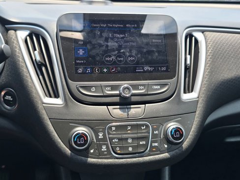 Used 2023 Chevrolet Malibu LT image 26