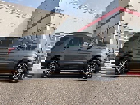 Used 2018 Ford Explorer Sport w/ Equipment Group 401A image 28