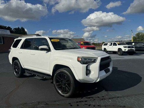 Used 2015 Toyota 4Runner SR5 Premium image 7