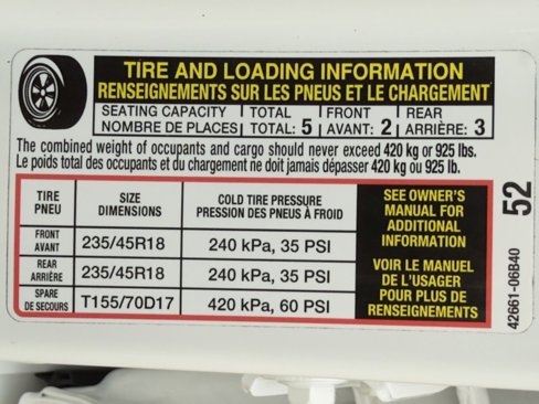 Used 2018 Toyota Camry SE w/ Moonroof Package image 35