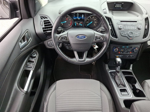Used 2018 Ford Escape SE w/ SE Sport Appearance Package image 12