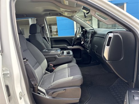 Used 2017 Chevrolet Silverado 1500 LT w/ All Star Edition image 19