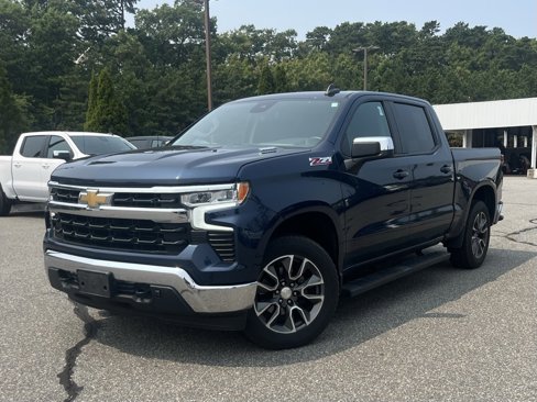 Used 2022 Chevrolet Silverado 1500 LT w/ Z71 Off-Road Package image 1