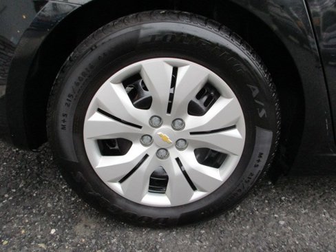 Used 2016 Chevrolet Cruze LS image 10