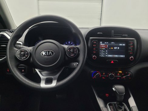 Used 2020 Kia Soul S image 22