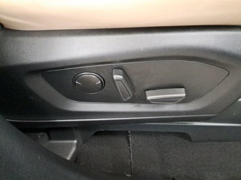 Used 2024 Ford Explorer Limited image 24