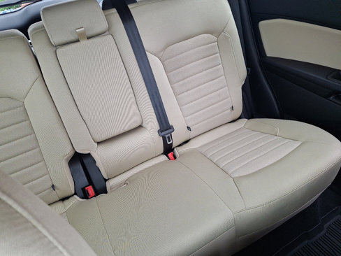 Used 2022 Ford Edge SE w/ Cargo Accessory Package image 20