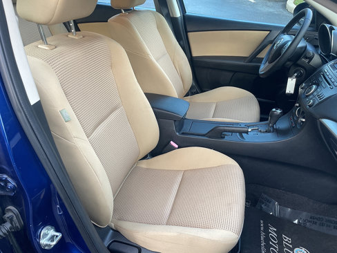Used 2012 MAZDA MAZDA3 i Touring image 35