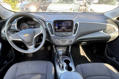 Used 2022 Chevrolet Malibu LT image 14