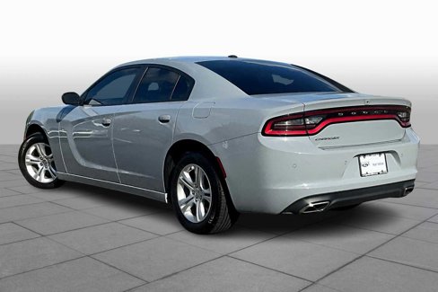 Used 2022 Dodge Charger SXT w/ Cold Weather Package image 10
