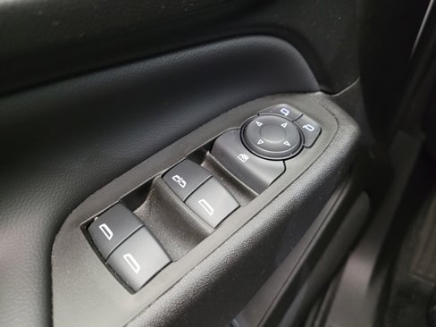 Used 2024 Chevrolet Equinox LT image 27