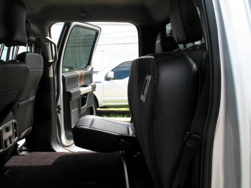 Used 2017 Ford F150 Lariat image 43