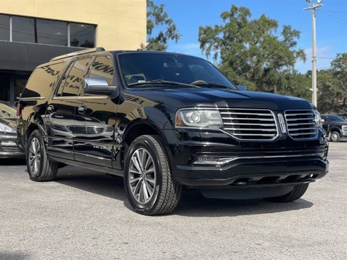 Used 2016 Lincoln Navigator L Select image 19
