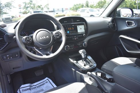 Used 2022 Kia Soul S w/ Paint Protection Package image 18