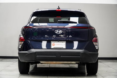 Used 2024 Hyundai Kona SEL image 11