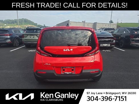 Certified 2022 Kia Soul LX w/ Technology Package image 7