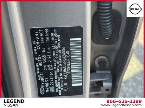 Used 2023 Hyundai Elantra SEL image 18
