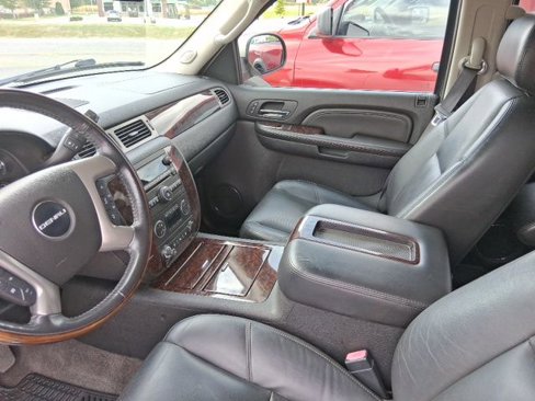 Used 2009 GMC Yukon Denali image 15