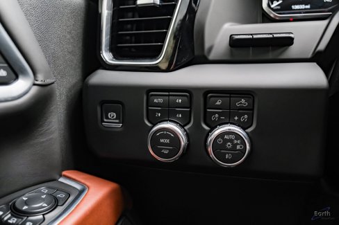 Used 2024 GMC Sierra 2500 Denali Ultimate image 47