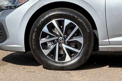 Used 2024 Volkswagen Jetta S image 11