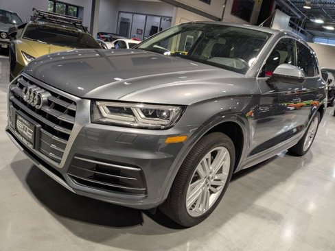Used 2018 Audi Q5 2.0T Premium Plus w/ Premium Plus Package image 3