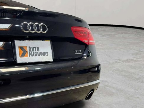Used 2014 Audi A8 L TDI w/ Premium Package image 71
