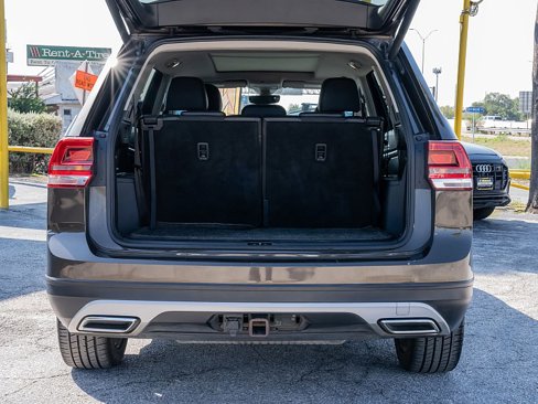 Used 2019 Volkswagen Atlas SE w/ Panoramic Sunroof Package image 12