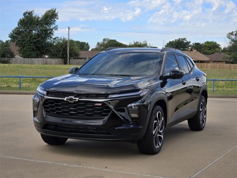 New 2025 Chevrolet Trax RS w/ Driver Confidence Package image 2