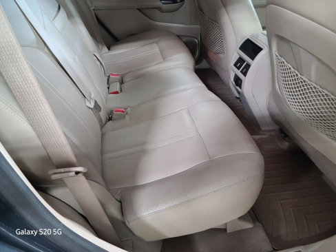 Used 2012 Cadillac SRX Luxury image 20