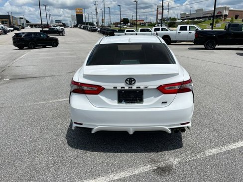 Used 2019 Toyota Camry SE image 30