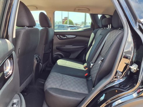 Used 2019 Nissan Rogue Sport SV image 20
