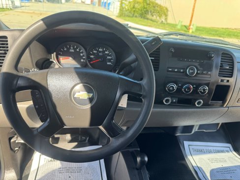 Used 2010 Chevrolet Silverado 1500 W/T image 13
