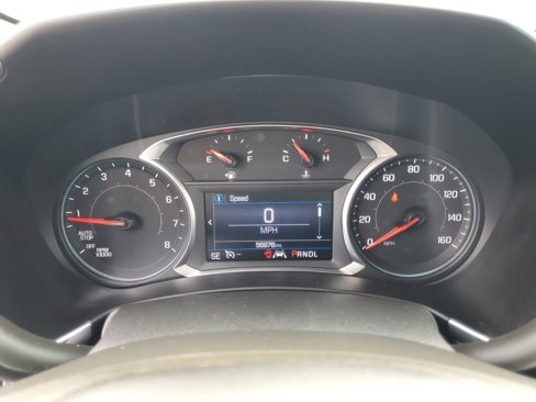 Used 2019 Chevrolet Equinox LT w/ Driver Convenience Package image 18